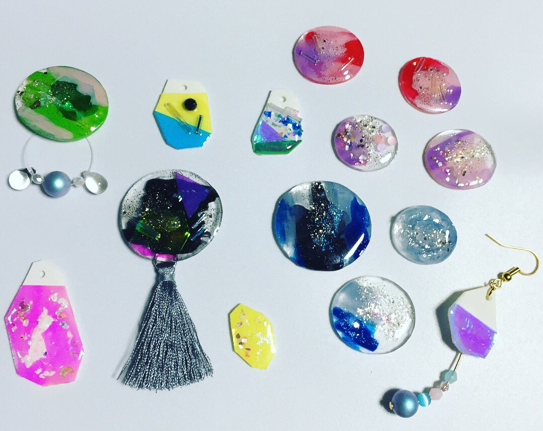 talatta39's tweet photo. この子たちも
もうすぐ完成です🐠...💖
#タラッタ
#ハンドメイド
#ハンドメイド好きさんと繋がりたい
#talatta https://t.co/jREyuSkcXn