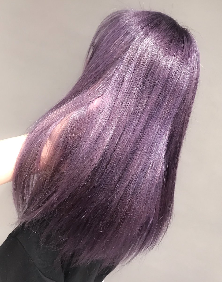 Natsuhiro Yamamoto まとめて投下 インナーカラーピンクとパープル グレーラベンダー ブルーラベンダーとインナーピンクのグラデーションカラー アース神楽坂店 なつ 派手髮 グラデーションカラー インナーカラー 外国人風カラー 紫髪