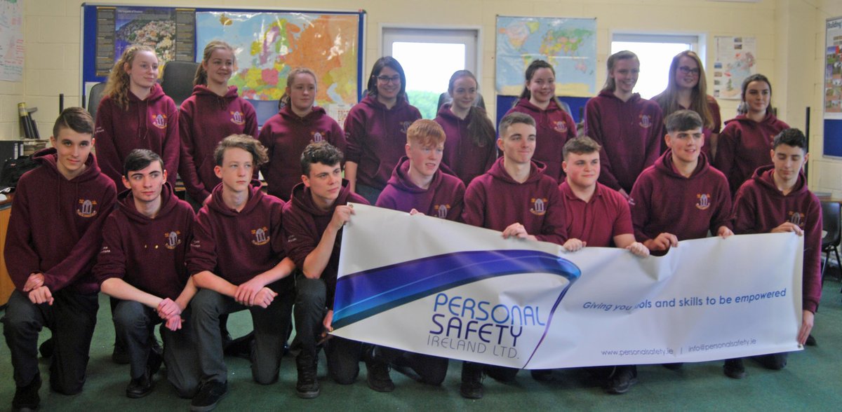 AbbeyVS's tweet photo. TY Students take workshop on Personal Safety with Nick and Alex @personalsafe last week. https://t.co/t8x3DyNFnN