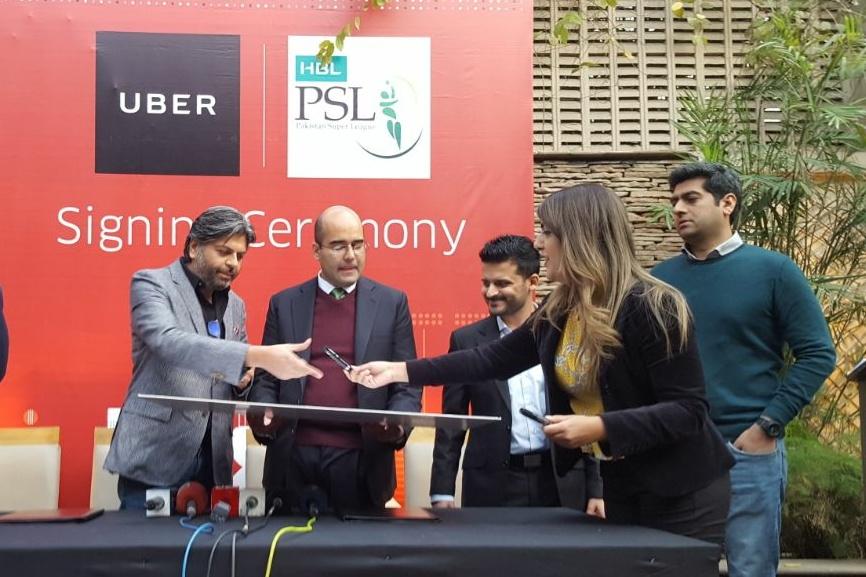 thePSLt20's tweet photo. .@Uber_PKR has joined #HBLPSL as the official transport partner for the  upcoming season #DilSeJaanLagaDe https://t.co/sJHjb58wYg