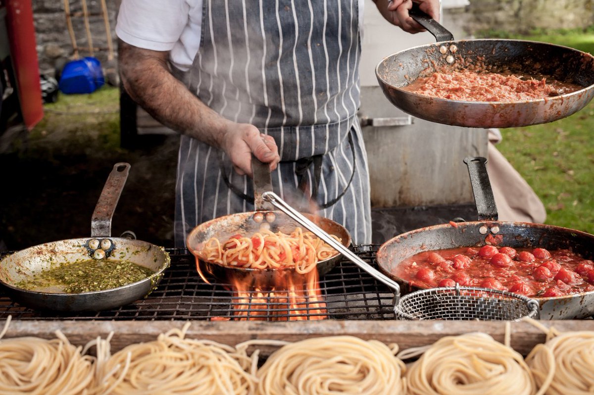 TbouFood tweet picture