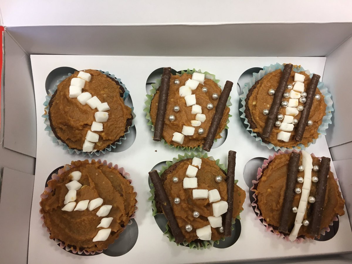 Almas Khan tweet media