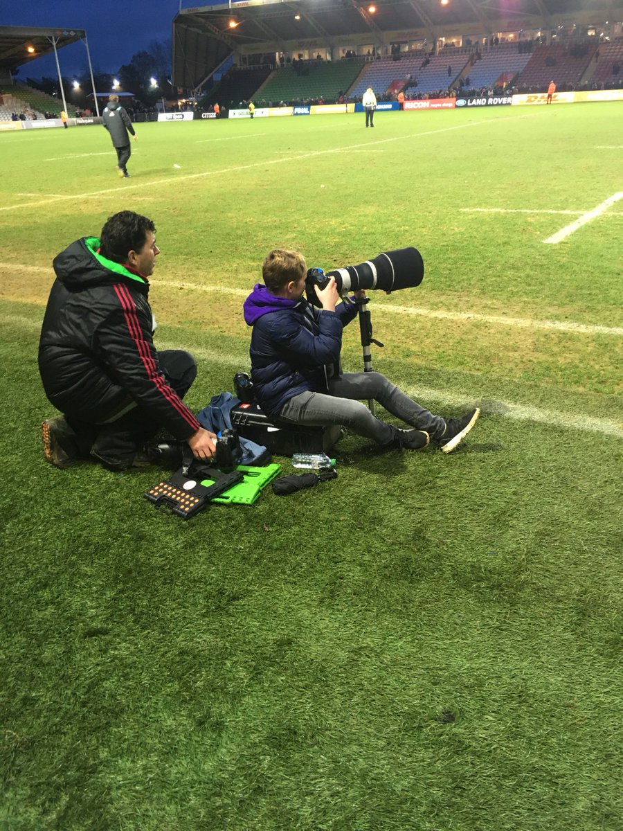 stepbystep1989's tweet image. Tate&apos;s passion for photography was taken to next level with the unique opportunity to shadow the @Harlequins pitch side photographer at a game #FutureSTEPS #aspiration  stepbystep.org.uk/news/young-pho…