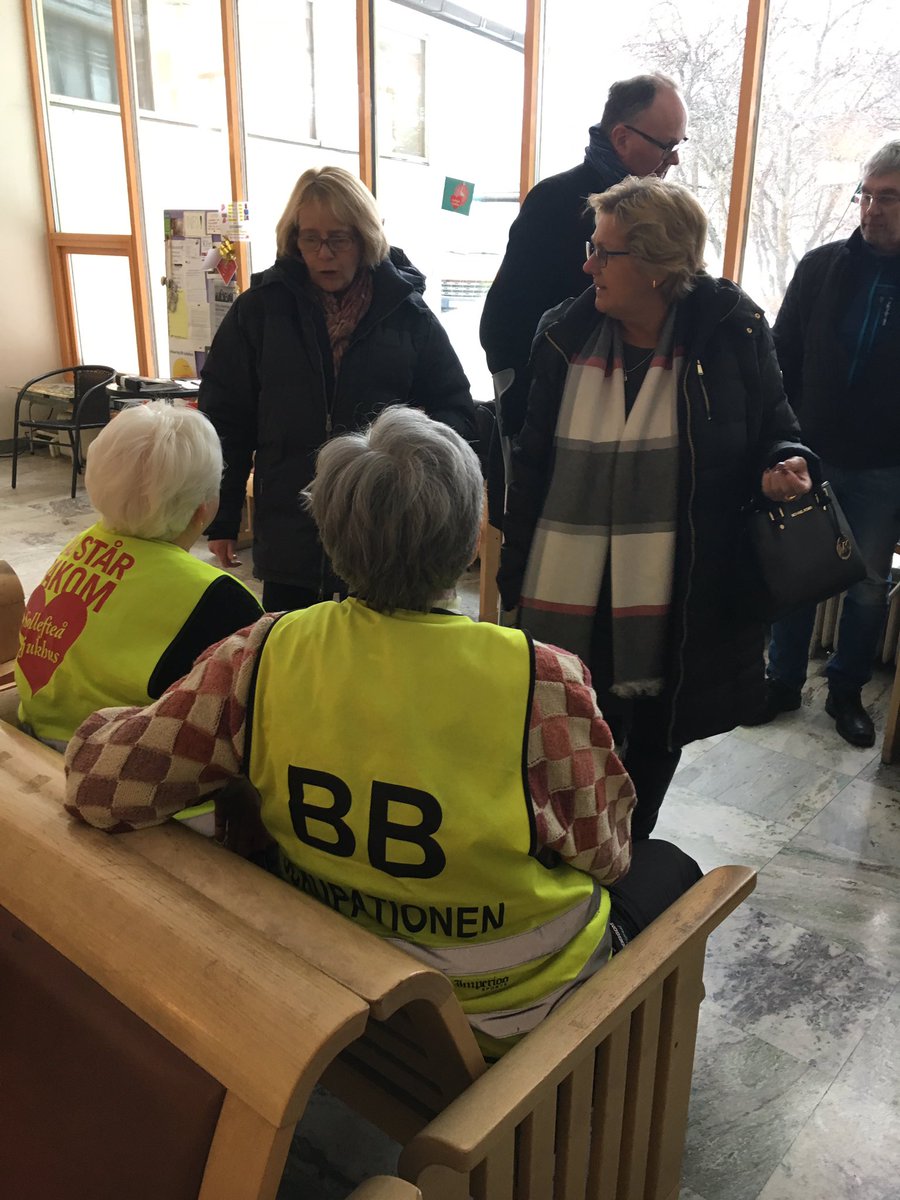 Besök på Sollefteå sjukhus med <a href="/PerWahlberg/">Per Wahlberg</a> <a href="/ISvenonius/">irene svenonius</a> och <a href="/lenaasplund/">Lena Asplund</a>. Här med engagerade ockupanter.