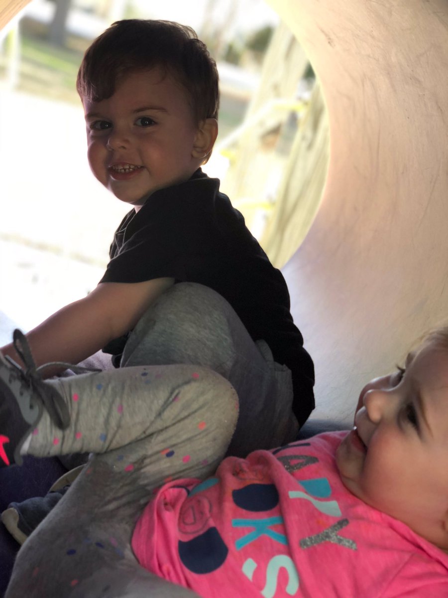 courtneykate17's tweet photo. My babies are so beautiful โค๏ธ #mommylife #AuntKate https://t.co/jvwLEpzZ2p