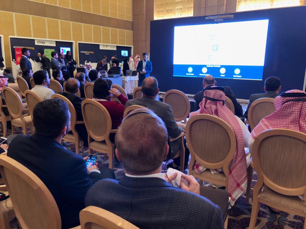 Microsoft_Saudi's tweet image. مازالت فعاليات حدث #مايكروسوفت_ترانسفورم مستمرة 
#Microsoft_Transform 
#التحول_الرقمي