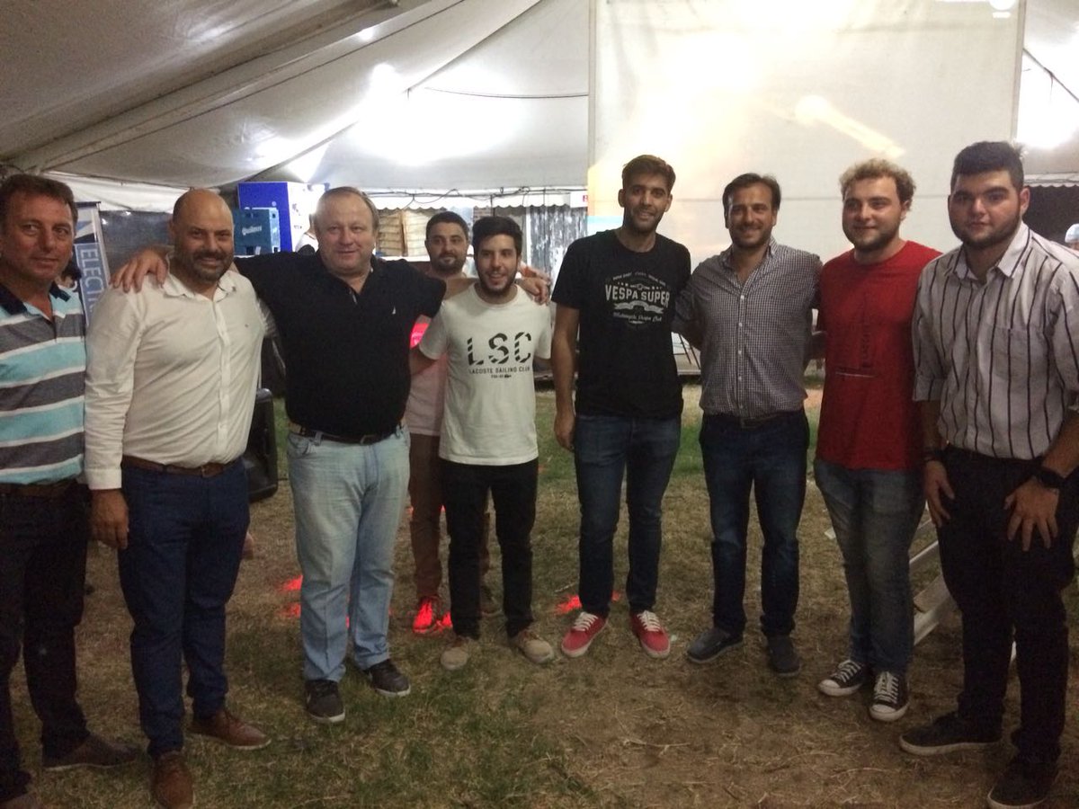 jr_cba's tweet photo. #JRecorrida
El pasado Viernes, recorrimos Villa María, Dpto. San Martín, concientizamos panfleto en mano, sobre Violencia de Género, Donación de Órganos y Alcoholemia Cero al Volante en @FestivalVMaria
Todos juntos lograremos recuperar la Provincia en 2019.
#NosVeranVolver https://t.co/9DOntOr2gn