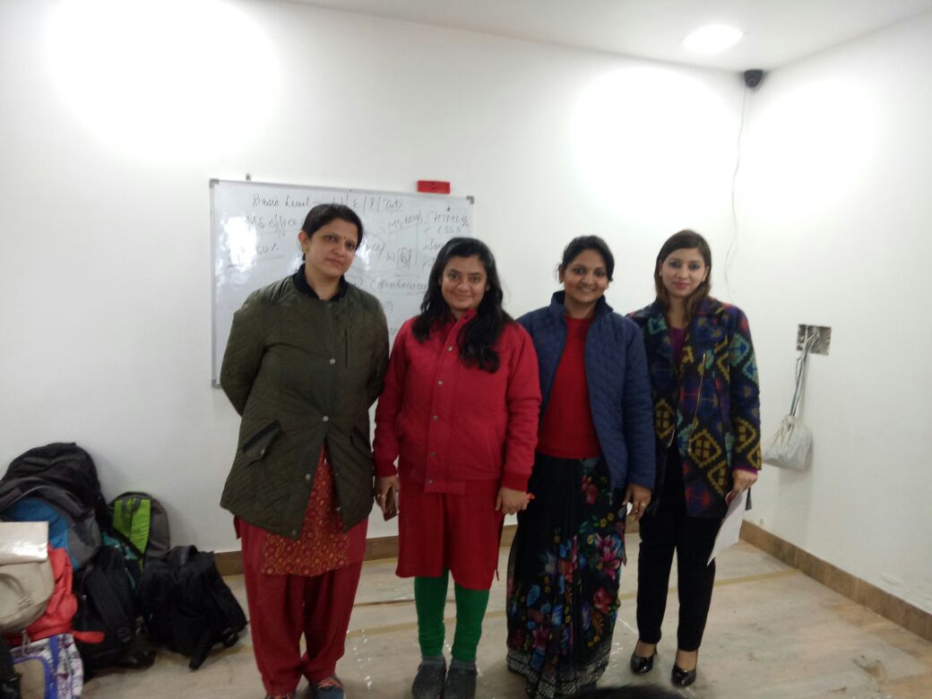 vtechacademy's tweet photo. Welcome by #VtechAcademy team to #GeetaBhartiPublicSchool
#PPT_practical_session #9thStandard #CareerGuidance #CareerCounselling #VtechAcademy #ITSoftware, #DigitalMarketing, #Banking #Finance #E_Accounting, #Multimedia &amp; #Animation https://t.co/T1HYZos2J5