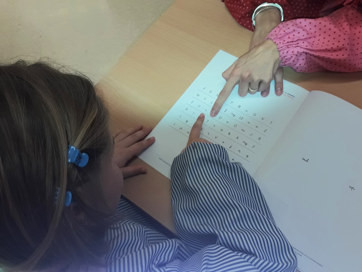 SantTomas_'s tweet photo. El Departament @ensenyamentcat posa al servei de totes les escoles de #Catalunya la prova #PACBAL, creada per professionals de l’escola l’Estel de @Ass_SantTomas https://t.co/G4h75La2O8 #lectura https://t.co/u3PZwG4z62