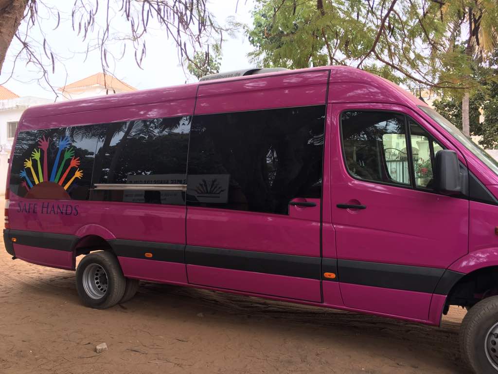 SafeHands4Girls's tweet photo. In addition to the #FGMWalk tomorrow, we are also launching the #PinkBusTour. https://t.co/nVGaFMJUTv