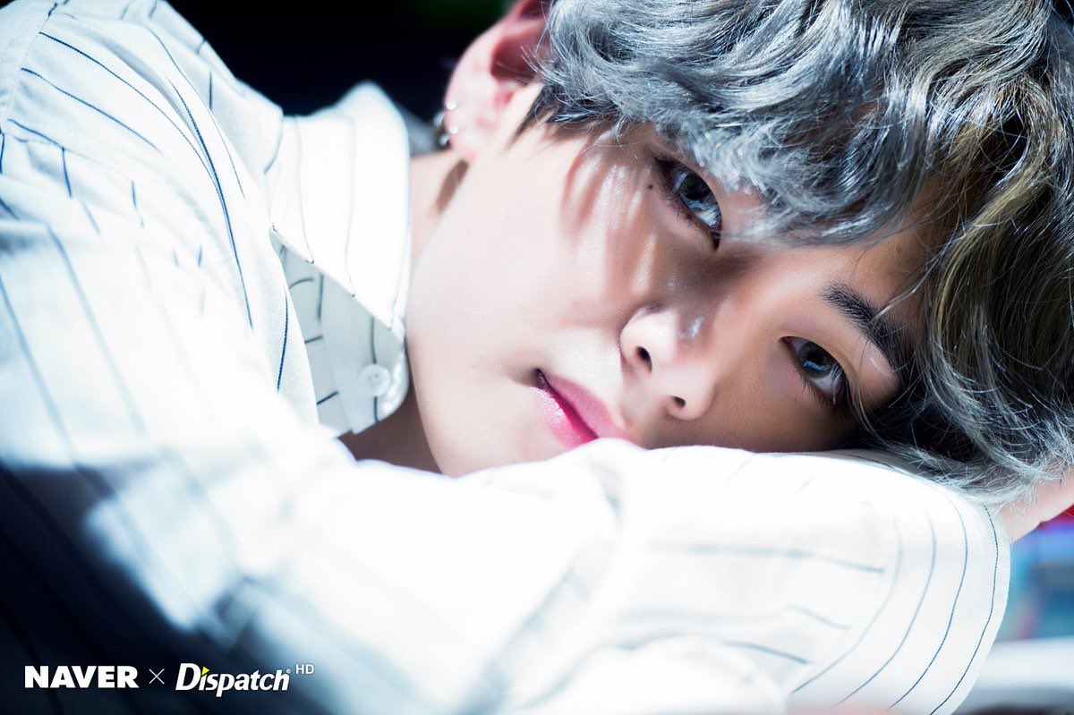 JiminiesJamsss's tweet photo. #BestFanArmy #BTSARMY #MICDropForGold #iHeartsAwards #iHeartRadio https://t.co/tkhCO3Kvwp