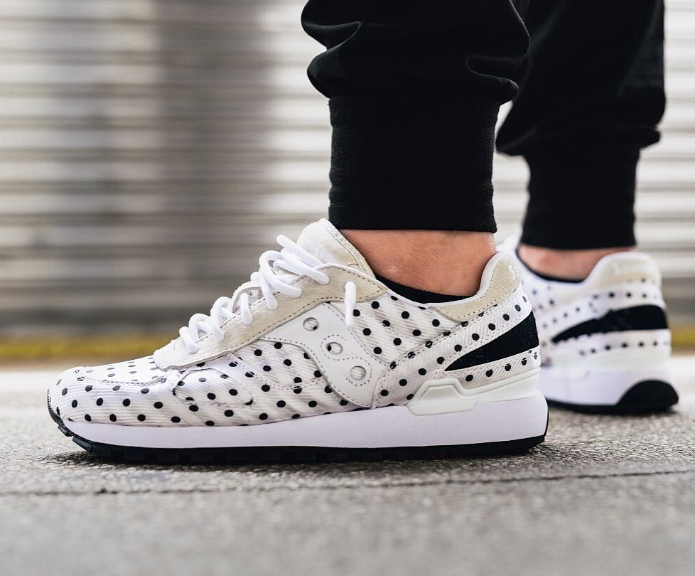 saucony shadow polka dot
