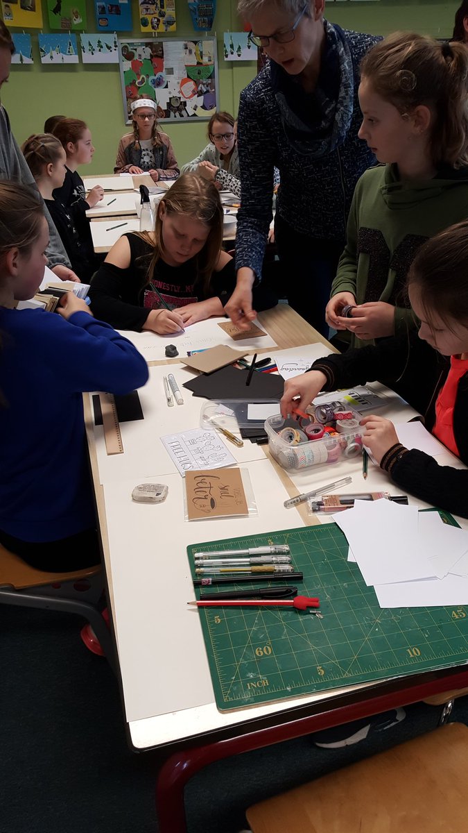 Eerste dag van onze lustrumweek. Opening en workshops! <a href="/SpectrumSKOP/">HetSpectrum</a>