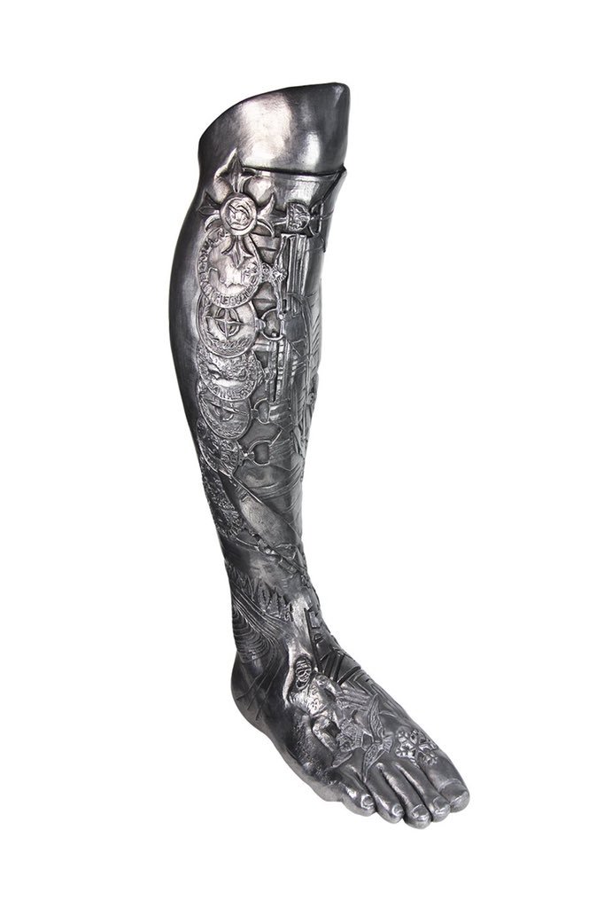 My leg sculpted by the brilliant <a href="/Louise_Giblin/">BodyCastSculptor</a> I’m so honoured