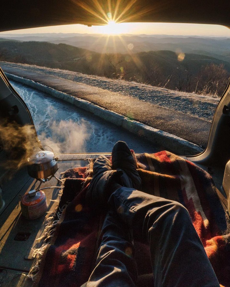 BlueRidgeNPS's tweet photo. What better #mondaymotivation is there than a cup of joe and a beautiful Blue Ridge sunrise?  Bundle up and catch one yourself! 

Morning view from Thunder Hill Overlook (MP 290.5) by Parkway visitor Jeremy Parnell. Thanks for sharing your moment with us! https://t.co/zGohwp8t6k