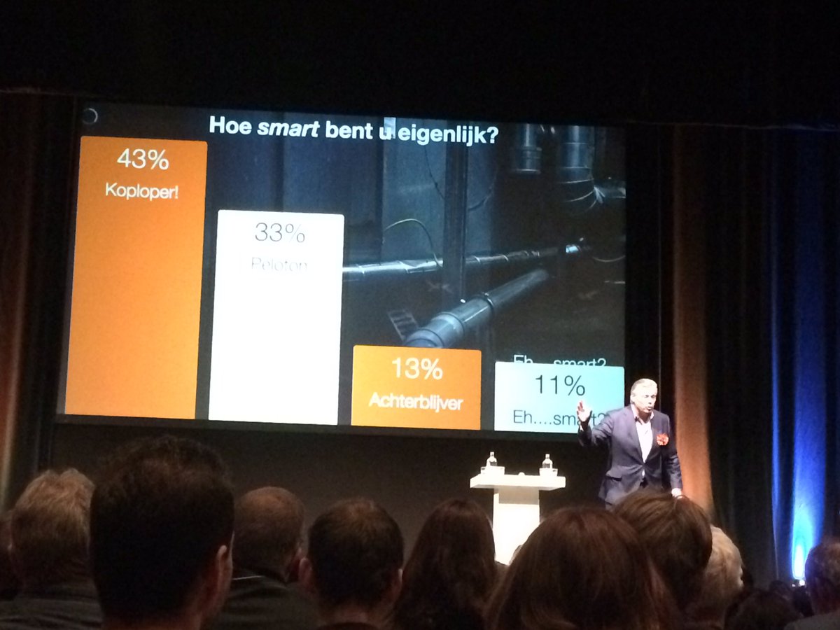 CaesarOverheid's tweet photo. Vanmiddag bij het #seminar Make your industry #Smart. Right now! Presentator @Roelof_Hemmen trapt enthousiast af. #smartindustry https://t.co/FrPSw7xF8G
