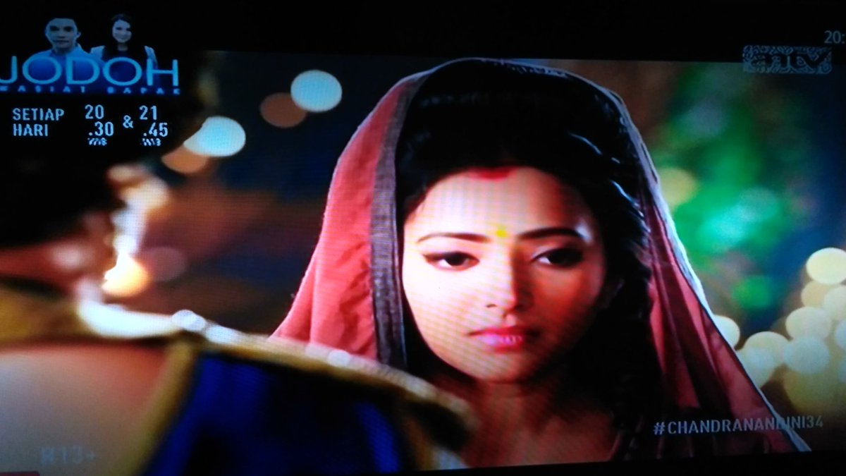 maerusdhi's tweet photo. jauhkan bindusara dari Vishika @SeriesANTV @whatsonANTV @O_H12123 @akangobet #CHANDRANANDINI34 https://t.co/2L7SgJD6lU