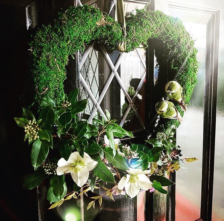 Join us, <a href="/eventcater_city/">CountryCityCatering</a> &amp; <a href="/BringOurBottle/">BringOurBottle</a> on #ValentinesDay for a 1st class 3 course meal🥂 bit.ly/2Dn0FVH