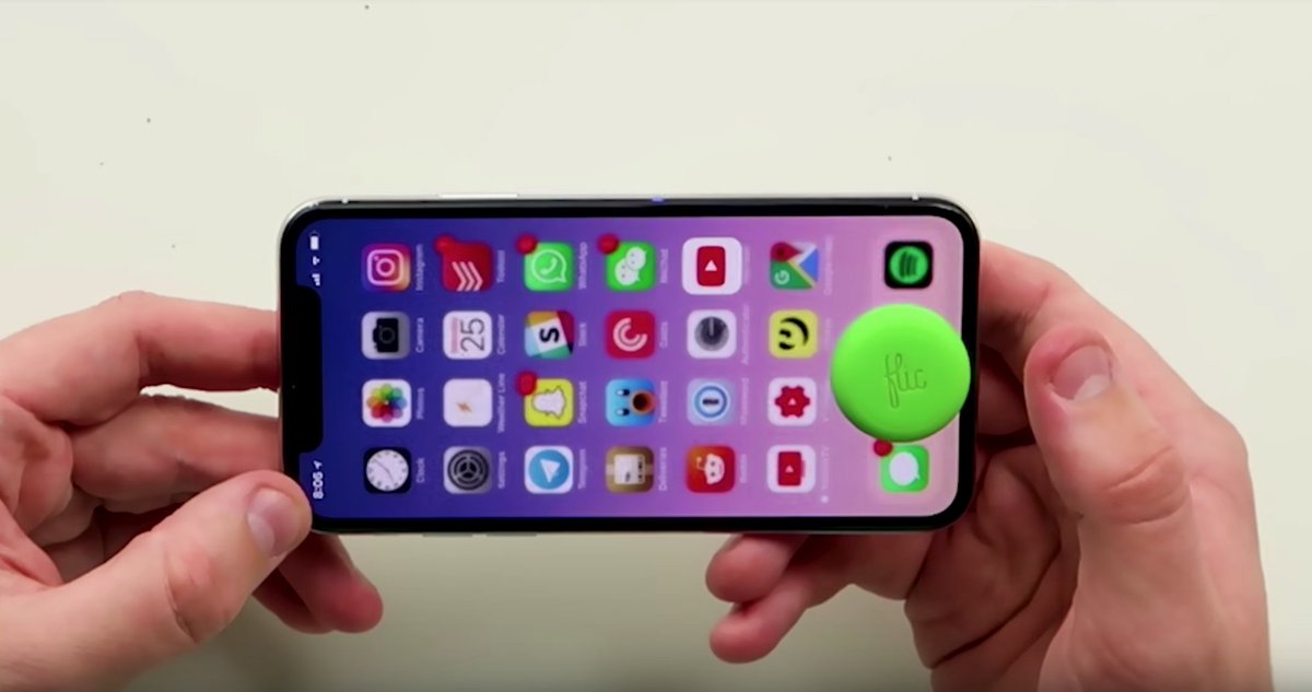 flicsmartbutton's tweet photo. Bring the "home button" back to iPhone with #FlicSmartButton! 😆📱👏 Check it out! @TechSmartt 👉 https://t.co/SnfvMpubH7 https://t.co/qa69YAaKSO