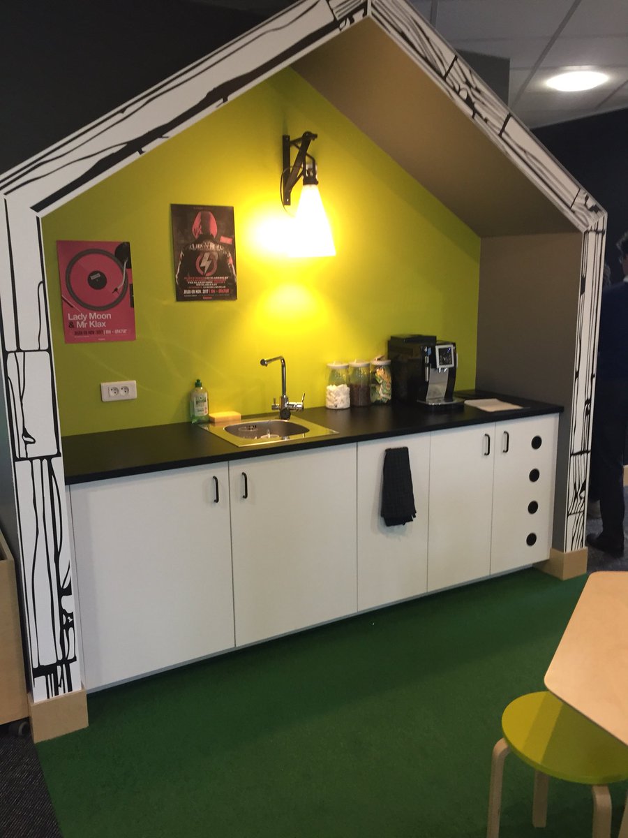 Master2SDIN's tweet photo. Toujours plus de couleurs chez @KlaxoonFR https://t.co/pQJEpYRc35