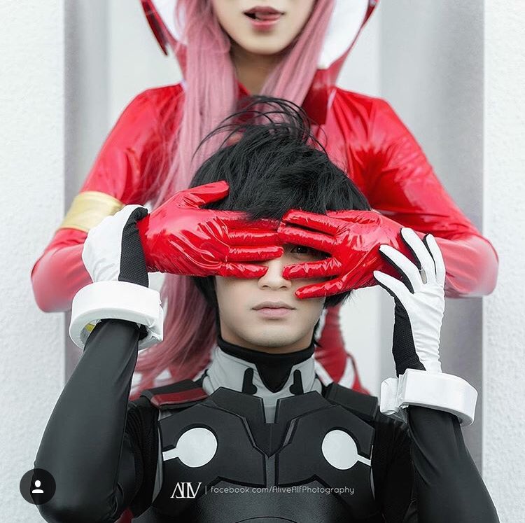 Hure Taetowierte Cosplay Ficken