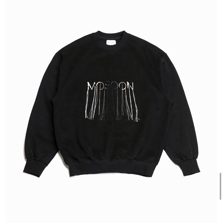 welovesvt's tweet photo. #우지 착용 맨투맨
세인트쇼 - OVERSIZE MOSOON-EMBROIDERED SWEATSHIRT (₩75,000) https://t.co/O6wmJ7Y0wu