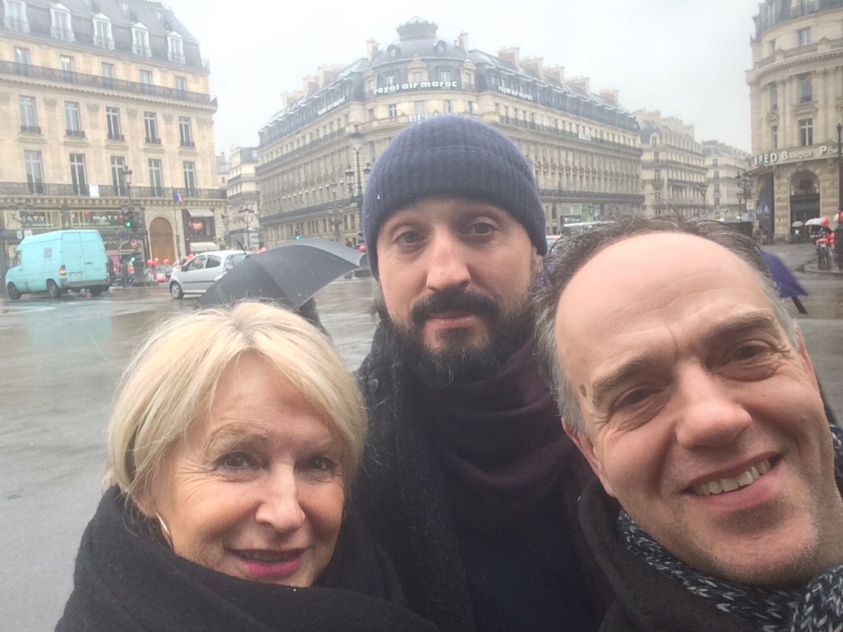 HostInBXL's tweet photo. Let’s go pour réunion chez Airbnb Paris @HostInBXL https://t.co/zp1Wsu7vqM