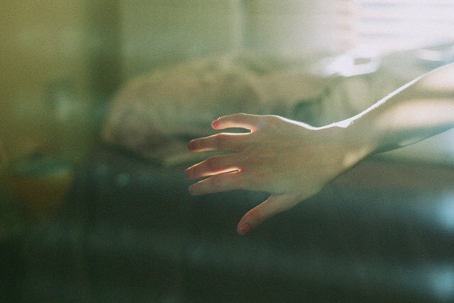 waiibearbie's tweet photo. I don’t care
if I ain’t your first love,
but I’d love to be your last.

ฉันไม่แคร์หรอกนะ
ว่าจะเป็นรักแรกของเธอรึเปล่า
แต่คงจะดีมากถ้าฉันเป็นรักสุดท้าย.

-Clay Walker https://t.co/QgPcaEBrg7