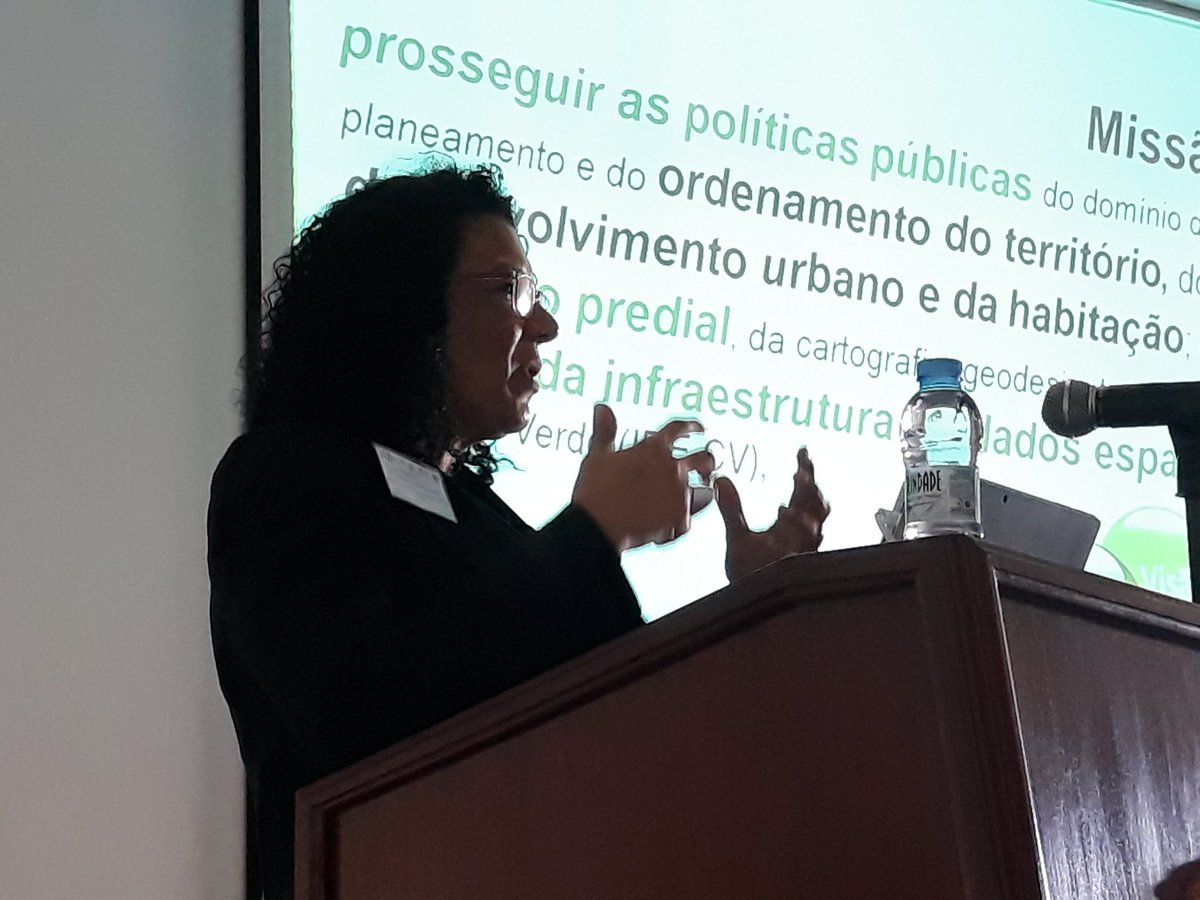 Paddle_project's tweet photo. @Paddle_project #cvw . Fátima Fernandes on the missions and objectives of #INGT for land and marine planning in Cape Verde. https://t.co/Z0KZJBHJLB