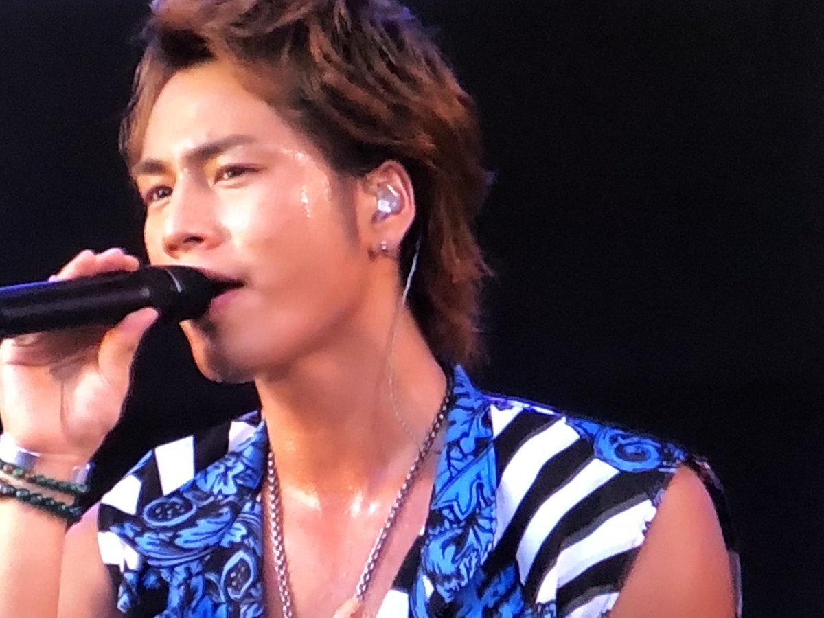 akki_omry's tweet photo. 逗子フェス見てる泣きそう https://t.co/168GrCZwrj