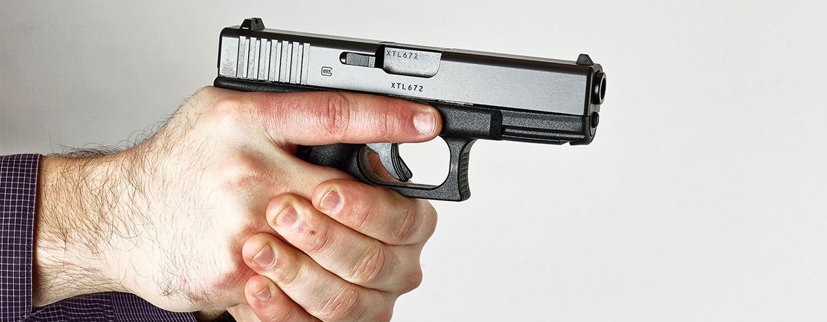 GunOwners's tweet photo. Senate Majority Leader Mitch McConnell has now refused to bring up concealed carry reciprocity for over 47 straight weeks.  

Take Action! Tell your Senators to pass a clean reciprocity bill: https://t.co/fY6iSVlOXj https://t.co/QGRcSZQt1l