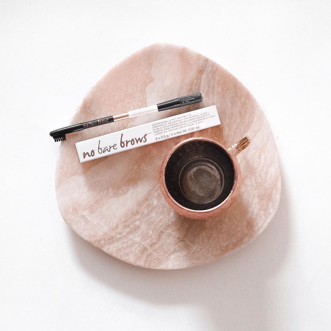 know_cosmetics's tweet photo. 'It makes my brow routine so easy to draw a brow line, brush it into shape, apply the taming wax overtop, brush again and go.' https://t.co/HKgq8yV1Tk