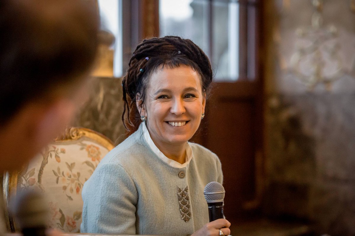 Zamek_Ksiaz's tweet photo. #OlgaTokarczuk was a guest at II Wałbrzych Weekend of Photography in #KsiążCastle. She's a writer and essayist, honoured with the 2008 Nike Literary Award, and one of #Wałbrzych's Ambassadors.
  #zamekksiąż #książ #weekendfotografii @AZabska https://t.co/WgXXqfibY4