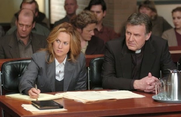 February 4 & 5: Happy Birthday Tom Wilkinson and Laura Linney  