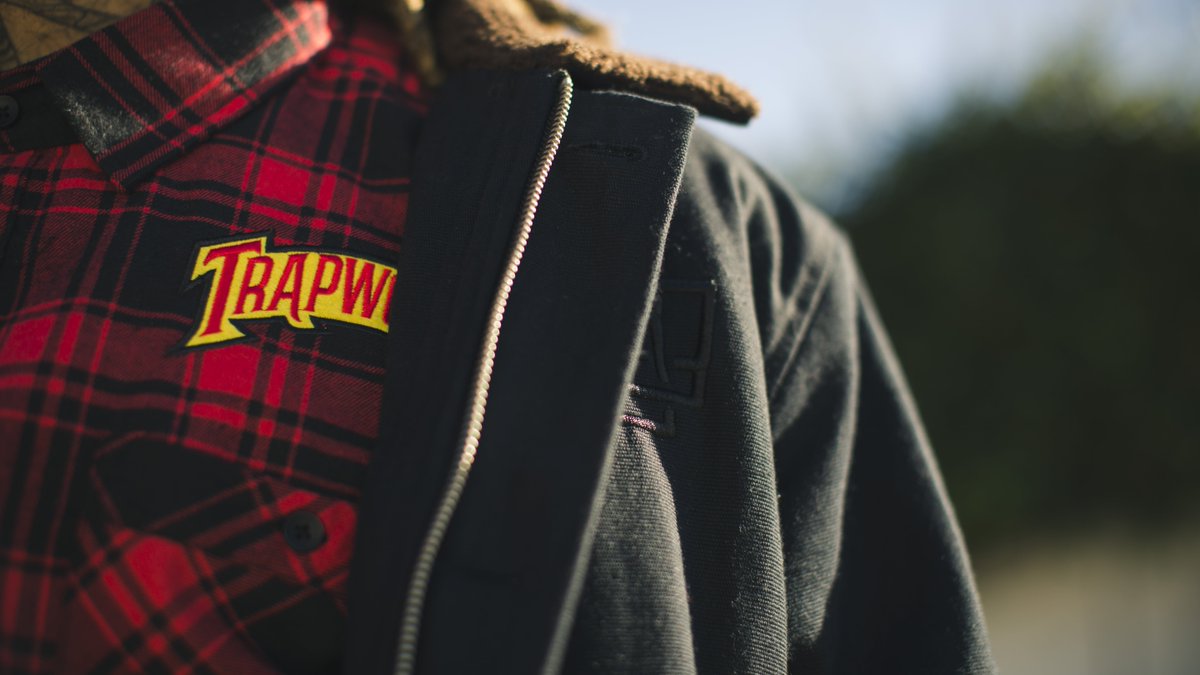 A1Mogul's tweet photo. Red and black lumberjack style! Trapwoods flannel added to the shop! #HoodScoutCollection available right now! https://t.co/uNduaIyOgO https://t.co/CjC366vdaq
