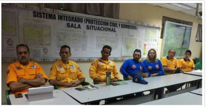 pcvil_losguayos's tweet photo. Nuestros Voluntarios en Reunión Previa para operatividad con @PCCarabobo @miguel10burgos @PCivil_Ve @VGRPC #uvalg https://t.co/ZoPyeQYEYK