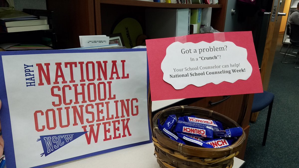 Magrogstrand's tweet photo. HAPPY NATIONAL SCHOOL COUNSELING WEEK #NSCW18  @SDSCounselors https://t.co/0gAaUrNyhV