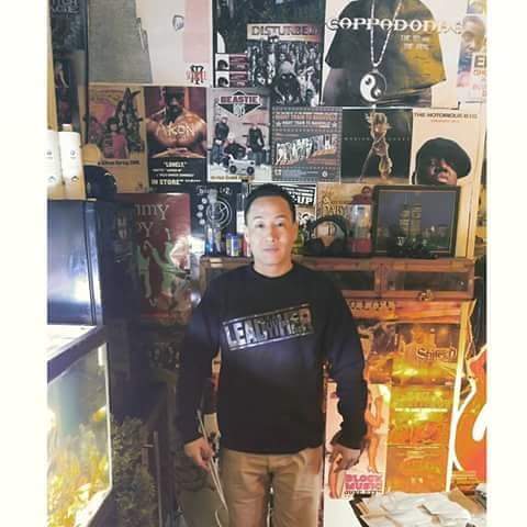 trackzstardom's tweet photo. SALUTE @TheJimmyKang  for rocking the #LEADHER BRAND 

#BUTANEFYA #FYATRACKZ #SOUNDCLOUD #REVERBNATION https://t.co/4VoXzbb2KM