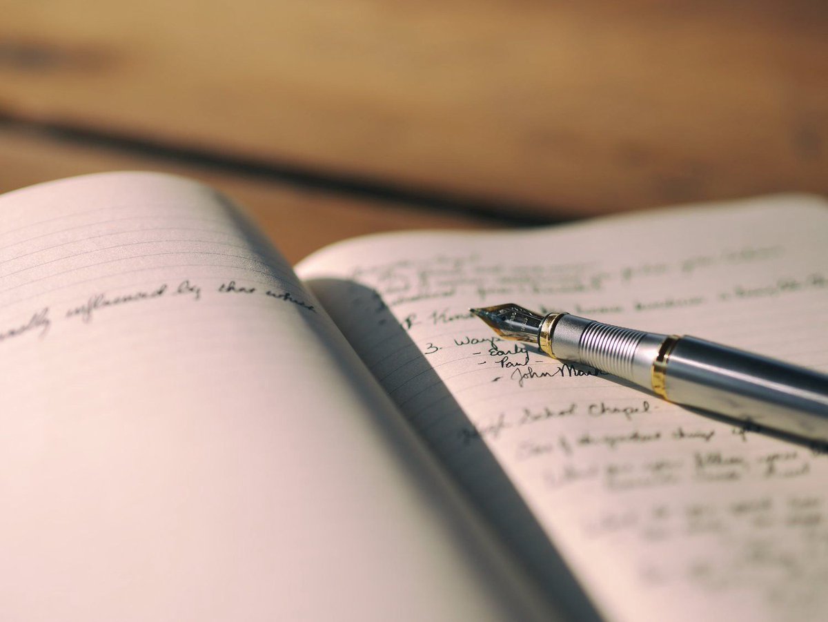 PubliQation's tweet photo. Tips on “peer reviewing your first paper” https://t.co/x00UAswdB8 https://t.co/ixi35LqoT4