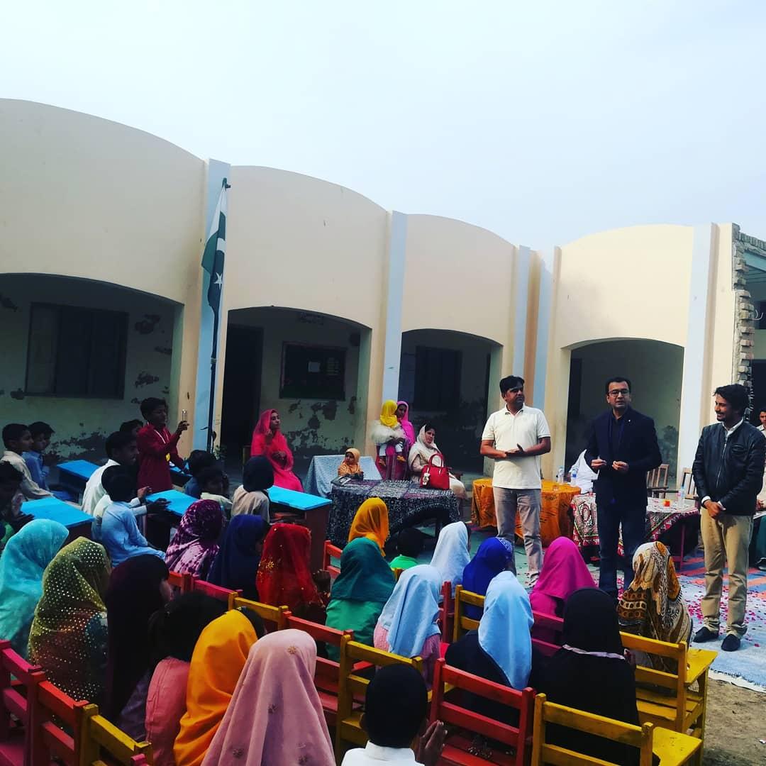 Riaz_Manglo's tweet photo. Mr Riaz Hussain.Wassan ADC-I visited #IndusSchoolsofKnowledge campusM.HASHIM WASSAN, potionholder students rewarded with Medals, it was honor 4r school to celebrate @RHWassan birthday in school. https://t.co/Qb8b6dUVOa
