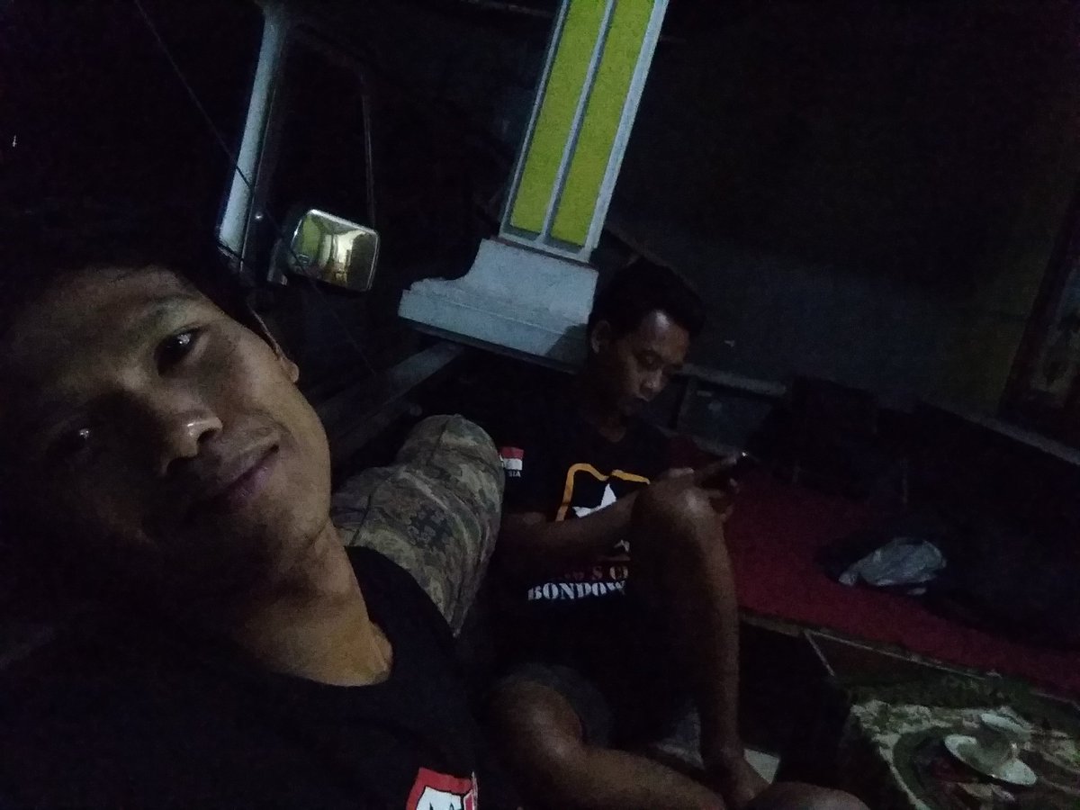 AlexDhen tweet picture