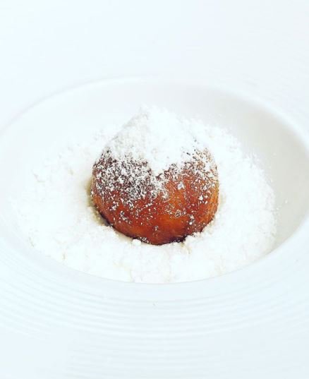 🍴 Umeboshi dulce, cajeta, yogur, yuzu y merengue de mantequilla noisette <a href="/MartinBenn/">martin benn</a> <a href="/sepiarestaurant/">Sepia Restaurant</a>