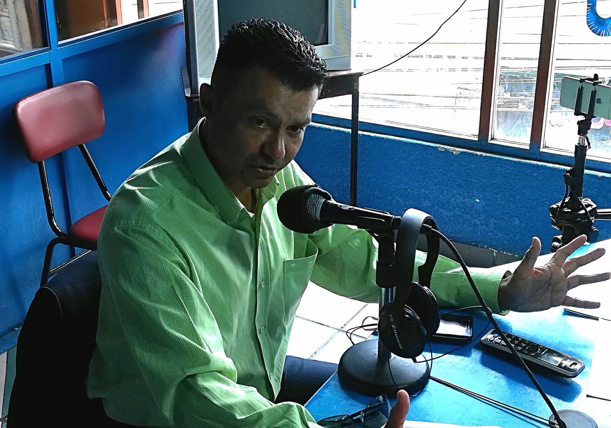 Gobernador del Carchi, <a href="/AlexCruz_E/">Alex Cruz E</a>, dio a conocer los resultados de la #ConsultaPopularEC, donde la provincia del Carchi tienen una votación alta en apoyo al Presidente de la República, LeninMoreno