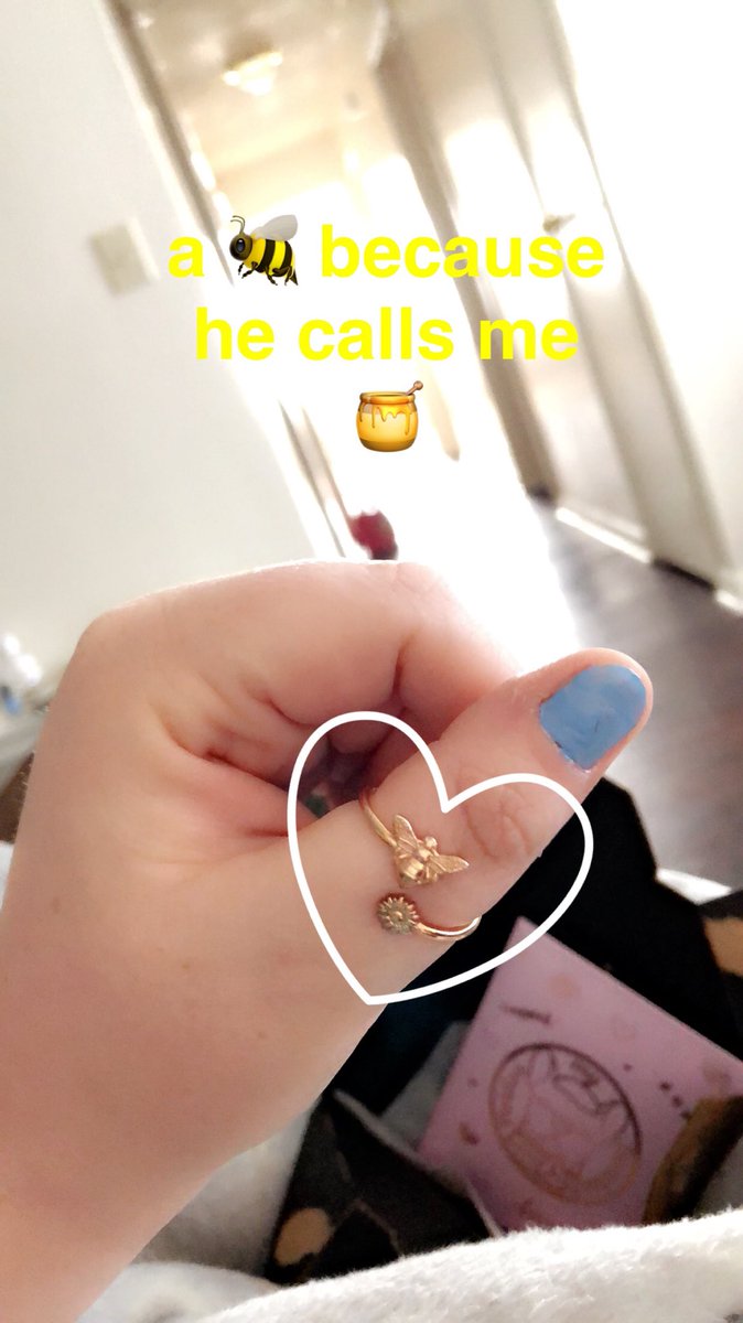 taliacrandallxo's tweet photo. The sweetest thing 🍯 #honey #justinmatthew https://t.co/3ChDttj07y