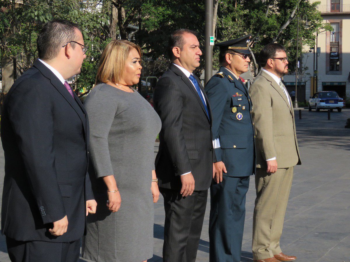MorelosCongreso's tweet photo. La diputada @BettyAlatriste asistió como representante del @MorelosCongreso al izamiento de bandera en conmemoración del 101 aniversario de la promulgación la #ConstitucionPolitica de los Estados Unidos Mexicanos. #DialogoyCompromiso #CongresoMorelos #5deFebrero #Morelos https://t.co/lx7LOxRABK