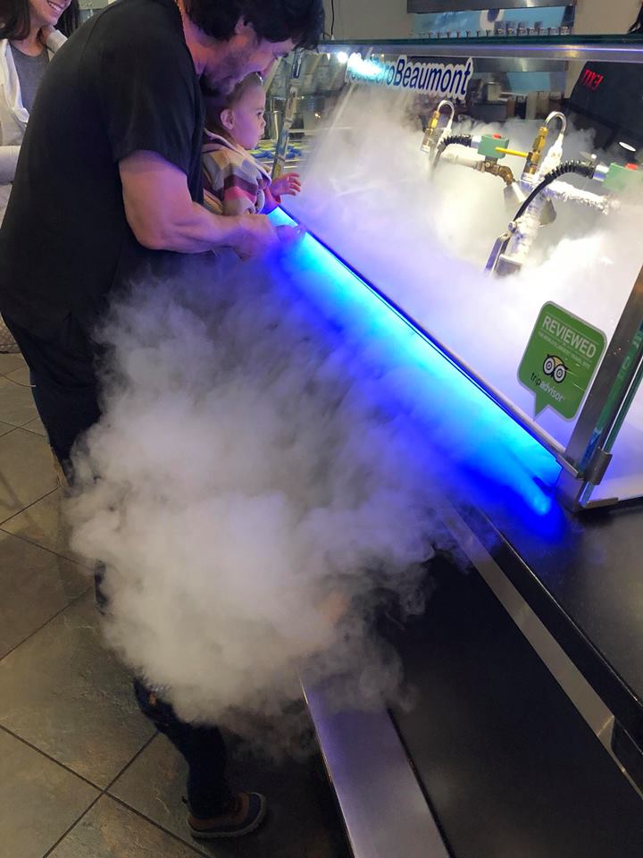 SubZeroBeaumont's tweet photo. We LOVE seeing kids enjoy the #SubZeroBeaumont experience and our delicious ice cream treats. Bring your kids by today until 9 p.m. @CourtneyPomonisTontenot https://t.co/NP782qnrOq