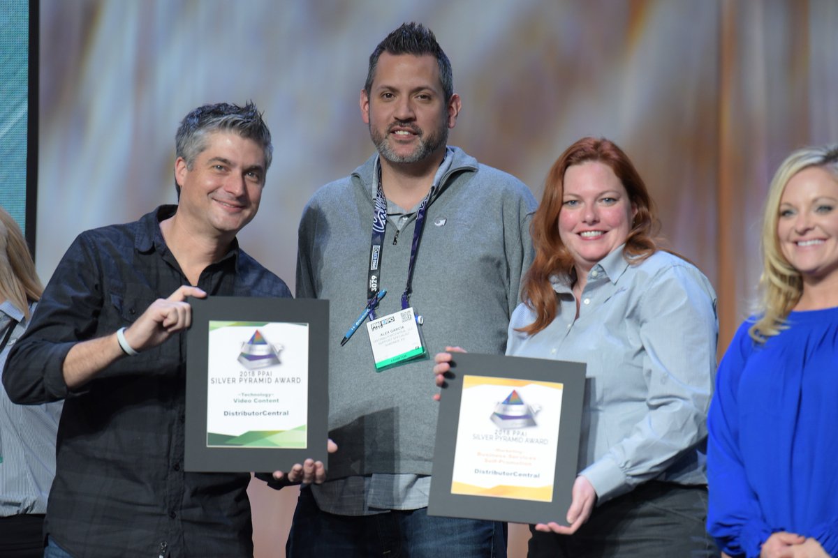 DistributorCentral wins PPAI Pyramid Awards for video content and marketing. Read the full press release: blog.distributorcentral.com/2018/02/02/dis…