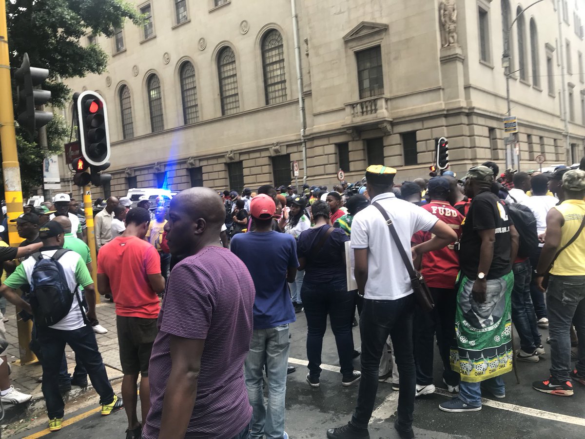 Radio702's tweet photo. Mkululi White, @MYANC member gives @KarimaBrown his reasons for participating in the #DefendLuthuliHouse march today, tune in!
#TheKarimaBrownShow https://t.co/b9FosdPHmS