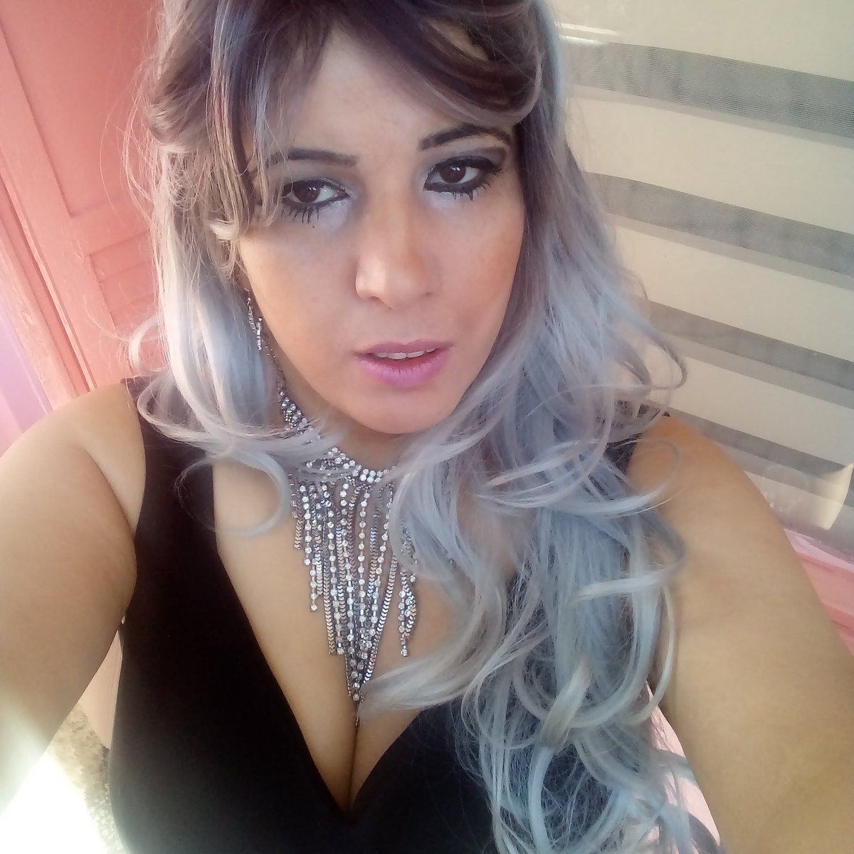 ELA26MASJ's tweet photo. Ara randevu al ful paket alın 05379309889 https://t.co/83XWMSphhN