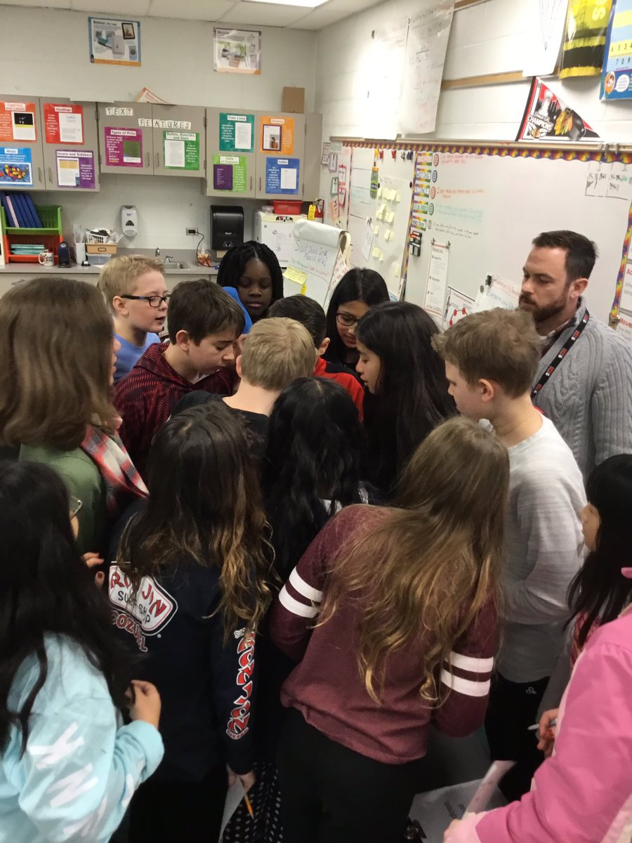 STEM220's tweet photo. Can these 5th graders save Agent Stone? #bsd220 #problemsolvingisfun @breakoutEDU @McgannMr @CountrysideD220 https://t.co/5AXlix5c3U